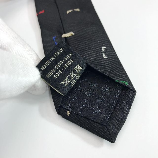 FENDI(フェンディ)の超希少 美品 フェンディ イタリア製 ネクタイ バッグバグズ ブラック メンズのファッション小物(ネクタイ)の商品写真