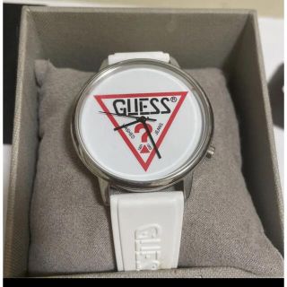 ゲス(GUESS)のGUESS  腕時計  白(腕時計)