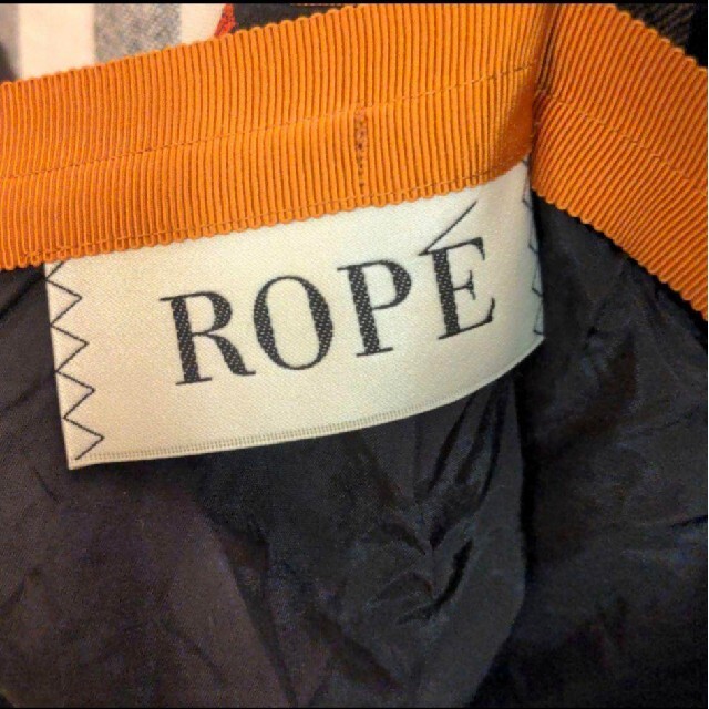 ROPE’(ロペ)のロペ ひざ丈タイトスカート レディースのスカート(ひざ丈スカート)の商品写真