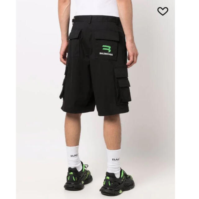 BALENCIAGA バレンシアガ CARGO SHORTS カーゴショートパンツ ブラック 746500