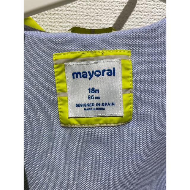 PETIT BATEAU(プチバトー)のマヨラルmayoralフード付ウィンドブレーカージャンパー キッズ/ベビー/マタニティのキッズ服男の子用(90cm~)(ジャケット/上着)の商品写真