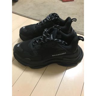 バレンシアガ(Balenciaga)のBALENCIAGA トリプルS(スニーカー)