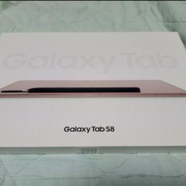 Galaxy tab s8 ピンクゴールド 128gb  wifiモデル 新品 スマホ/家電/カメラのPC/タブレット(タブレット)の商品写真