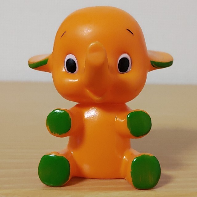 新旧ソフビ当時物!象サトちゃん佐藤製薬7cm~7.5cm紙袋ケロ 新旧ソフビ当時物!象サトちゃん佐藤製薬7cm~7.5cm紙袋ケロ