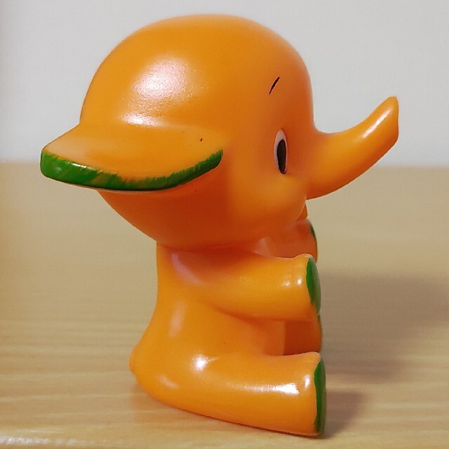新旧ソフビ当時物!象サトちゃん佐藤製薬7cm~7.5cm紙袋ケロ 新旧ソフビ当時物!象サトちゃん佐藤製薬7cm~7.5cm紙袋ケロ