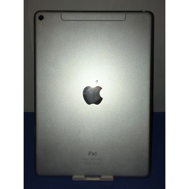 iPad Pro 9.7インチ 128GB シルバー MLQ42J/A　本体のみ