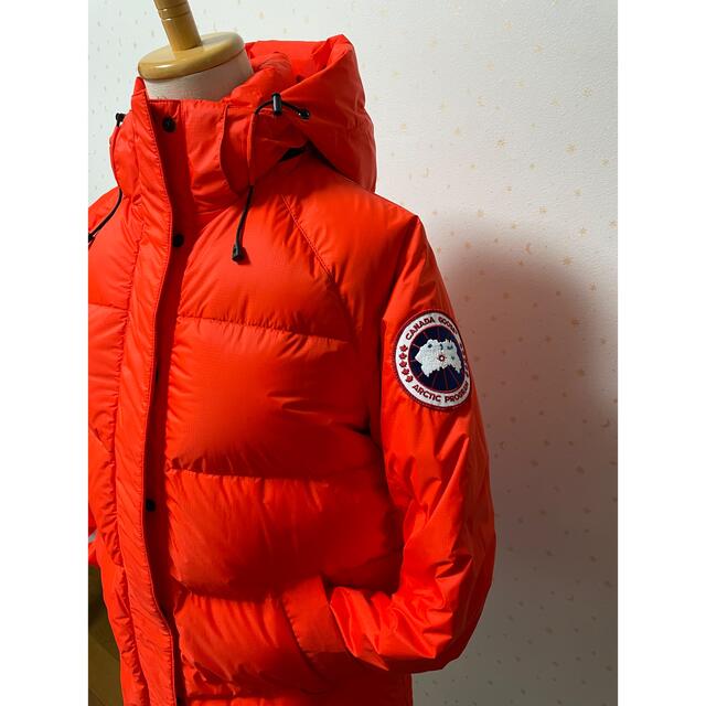 CANADA GOOSE(カナダグース)の値下げ■カナダグース CANADA GOOSE アプローチ ダウンジャケット レディースのジャケット/アウター(ダウンジャケット)の商品写真