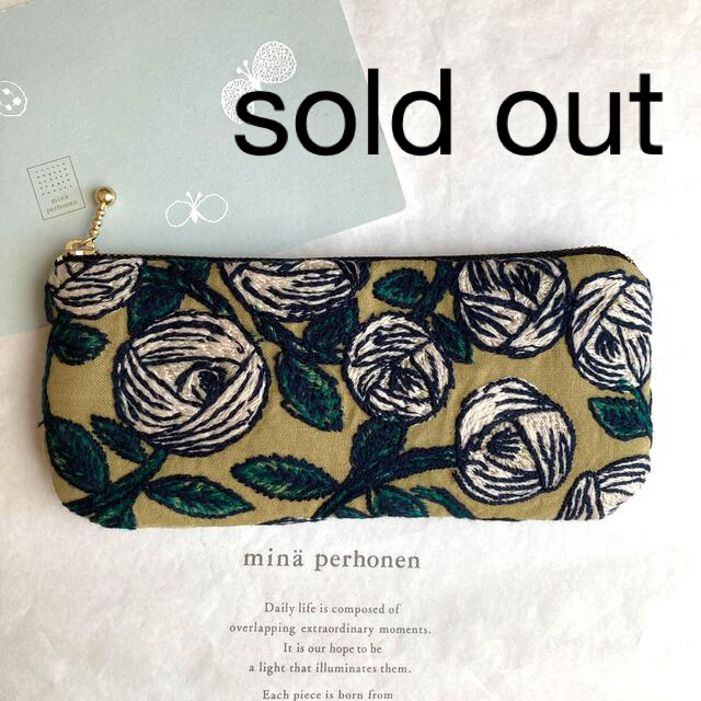 超人気高品質 mina perhonen rosy ハンドメイドファスナーポーチ*ミナ