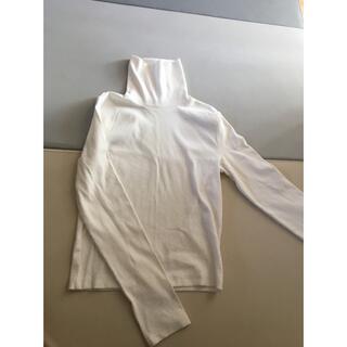 ザラ(ZARA)のZARA美品Lサイズ白リブハイネックシンプル🧶(Tシャツ(長袖/七分))