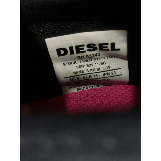 DIESEL(ディーゼル)のDIESEL　ロゴステッカー　スニーカー　スリッポン　ソックススニーカー レディースの靴/シューズ(スニーカー)の商品写真