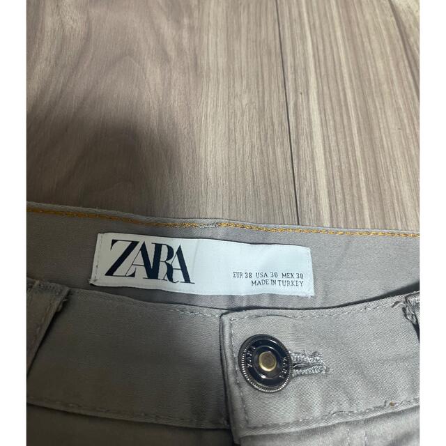 ZARA(ザラ)のZARA グレー　Sサイズ　スキニーフィット　SKINNY FITスキニーパンツ メンズのパンツ(スラックス)の商品写真