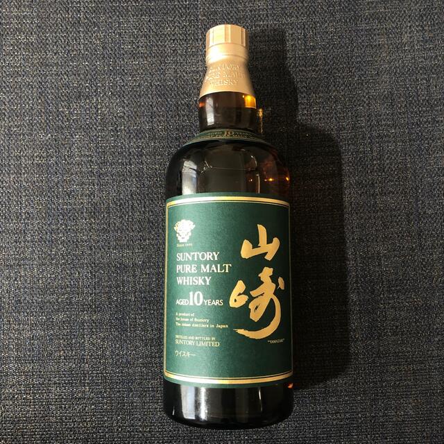 サントリー(サントリー)の山崎10年　グリーンラベル　750ml  箱、冊子付 食品/飲料/酒の酒(ウイスキー)の商品写真