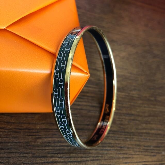 Hermes(エルメス)のエルメス　ブレスレット　七宝 レディースのアクセサリー(ブレスレット/バングル)の商品写真