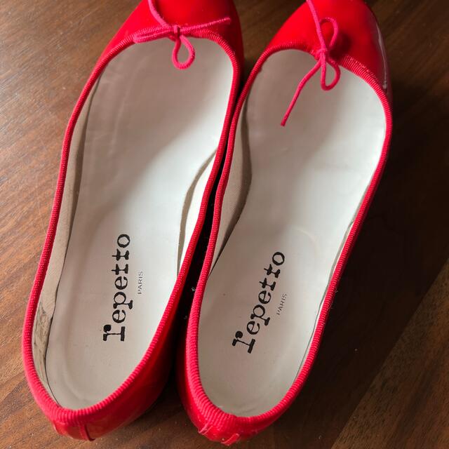 repetto(レペット)のレペット　赤　バレーシューズ　フラット レディースの靴/シューズ(バレエシューズ)の商品写真