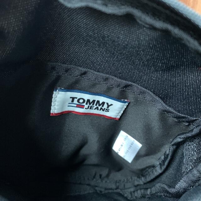 TOMMY HILFIGER(トミーヒルフィガー)の【新品】TOMMY JEANS ショルダーバッグ ボディバッグ ブラック メンズのバッグ(ショルダーバッグ)の商品写真