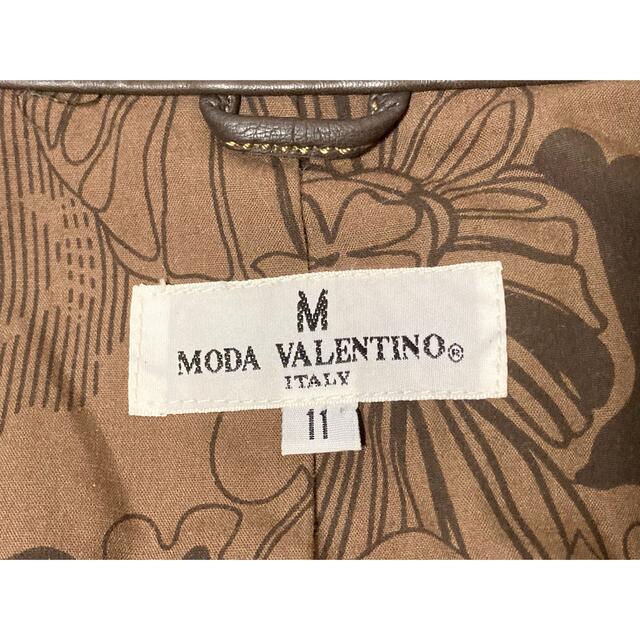 VALENTINO(ヴァレンティノ)の美品 MODA VALENTINO レザージャケット Lサイズ サイズ11号 レディースのジャケット/アウター(テーラードジャケット)の商品写真