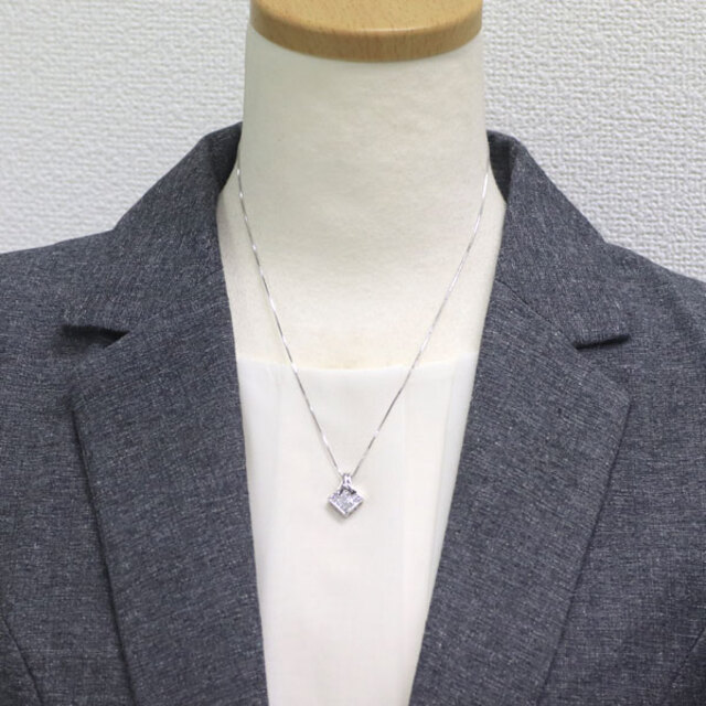 K18WG ダイヤモンド ペンダントネックレス 0.50ct ミステリー