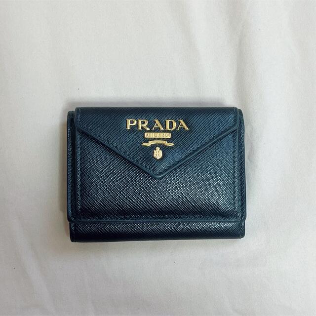 PRADA - 【正規品】早い者勝ち！超美品 PRADA 三つ折りミニ財布の通販