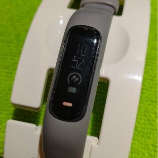 ガーミン(GARMIN)のGARMIN VIVOSMART 4 ガーミン スマートウォッチ レギュラー(トレーニング用品)