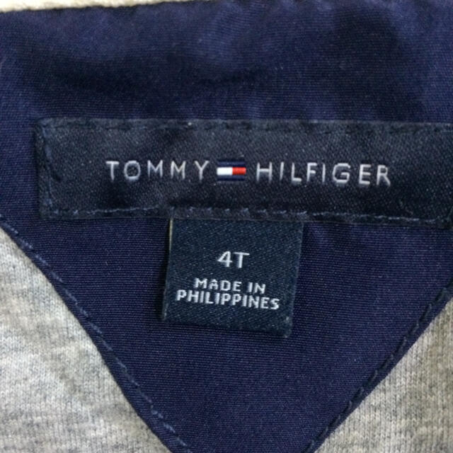 TOMMY HILFIGER(トミーヒルフィガー)のマウンテンパーカ キッズ/ベビー/マタニティのキッズ服男の子用(90cm~)(ジャケット/上着)の商品写真