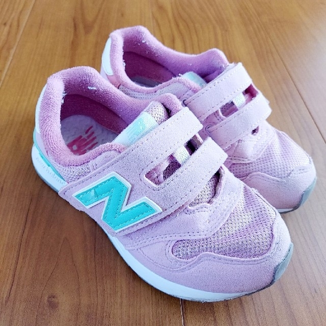 New Balance(ニューバランス)の☺️new balance　ニューバランス　ピンク　17.5  記名なし　313 キッズ/ベビー/マタニティのキッズ靴/シューズ(15cm~)(スニーカー)の商品写真