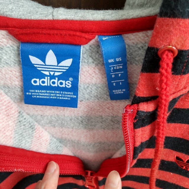 adidas(アディダス)のadidas originals アディダスオリジナルス パーカー レディースのトップス(パーカー)の商品写真