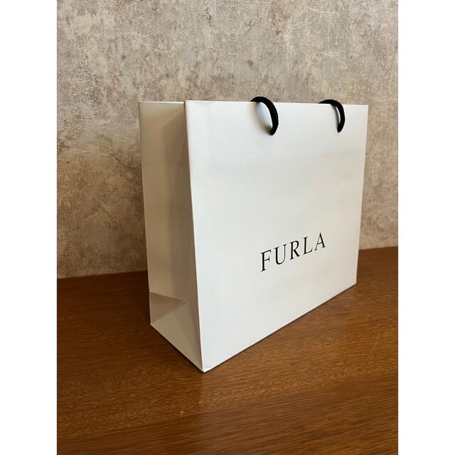 Furla(フルラ)のFURLA 紙袋 レディースのバッグ(ショップ袋)の商品写真