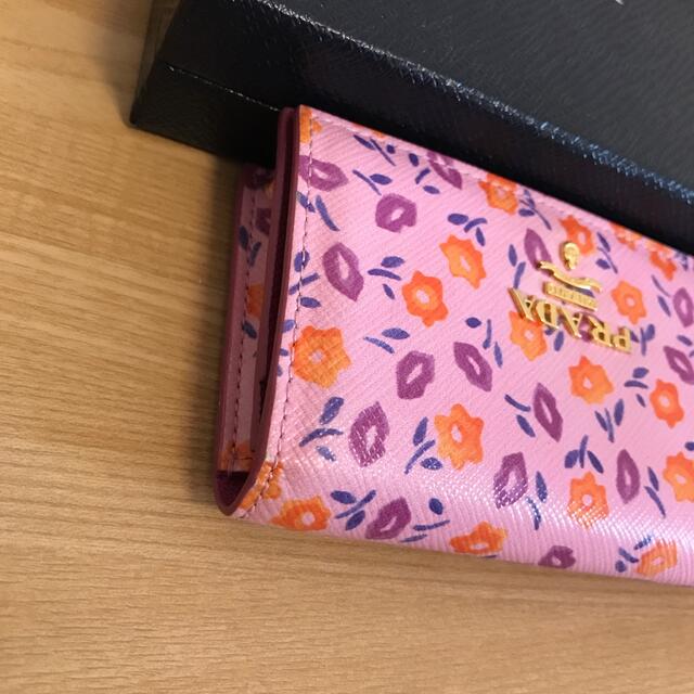 正規品　PRADA 花柄　カードケース