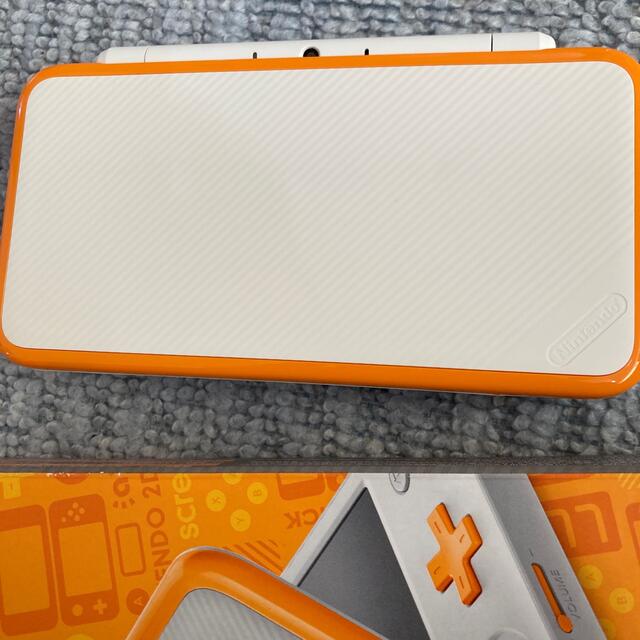 ニンテンドー2DS(ニンテンドー2DS)のNewニンテンドー2DS LL  ホワイト×オレンジ動作品 エンタメ/ホビーのゲームソフト/ゲーム機本体(携帯用ゲーム機本体)の商品写真