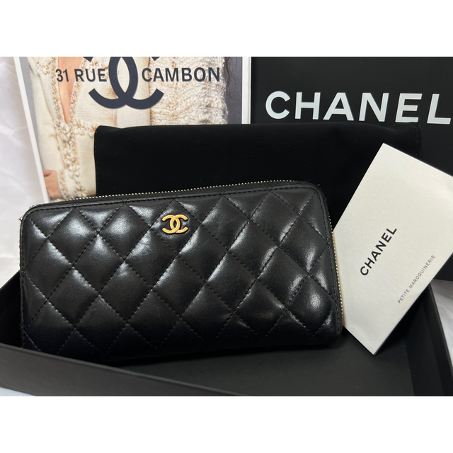 CHANEL(シャネル)のCHANEL マトラッセ ラムスキン ラウンドファスナー 長財布 レディースのファッション小物(財布)の商品写真