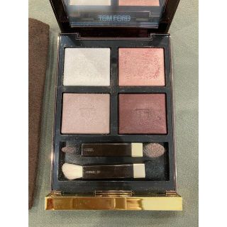 トムフォード(TOM FORD)のトムフォードビューティー　アイカラークォード　27A ヴァージンオーキッド(アイシャドウ)