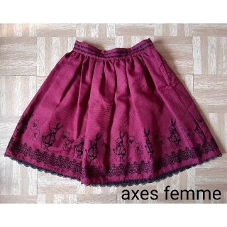 アクシーズファム(axes femme)の美品 axes femme アクシーズファム ラビット柄スカート ワインレッド(ひざ丈スカート)