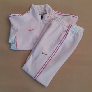 ナイキ その他(ジャージ)の通販 100点以上 | NIKEのキッズ/ベビー ...