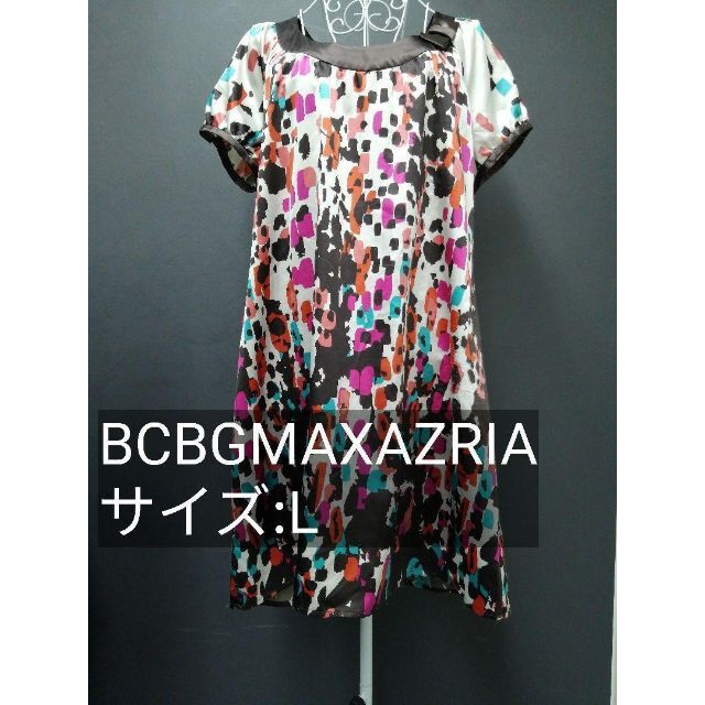 BCBGMAXAZRIA(ビーシービージーマックスアズリア)のBCBGMAXAZRIA ビーシービージーマックスアズリア ワンピース 半袖 L レディースのワンピース(ひざ丈ワンピース)の商品写真