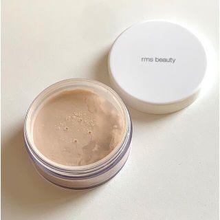 コスメキッチン(Cosme Kitchen)のrms beauty アンパウダー 01(フェイスパウダー)