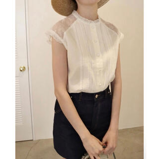 エピヌ(épine)のepine shoulderlacepintuckclassicalblouse(シャツ/ブラウス(半袖/袖なし))