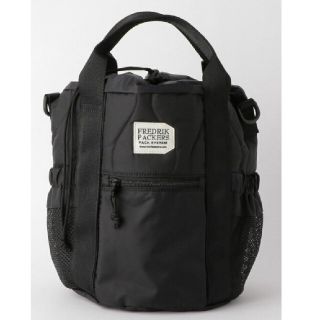 ユナイテッドアローズグリーンレーベルリラクシング(UNITED ARROWS green label relaxing)の新品 別注 フレドリック パッカーズ キルティング 巾着 ショルダー バッグ(ショルダーバッグ)