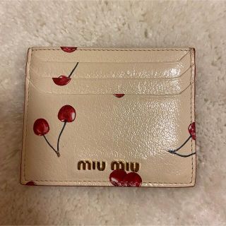 miumiu - miumiu さくらんぼ パスケース カードケースの通販 by hana