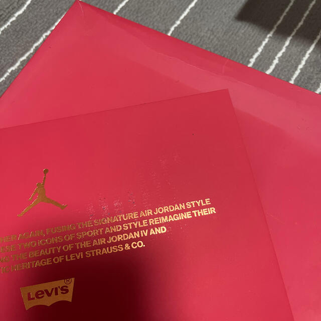 NIKE(ナイキ)のlevis nike airjordan4 リーバイス　ナイキ　エアジョーダン4 メンズの靴/シューズ(スニーカー)の商品写真