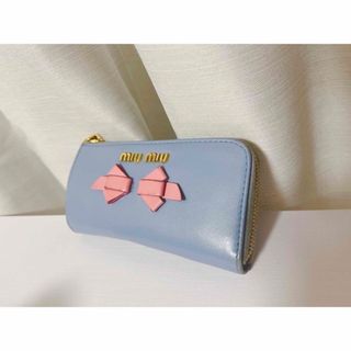 ミュウミュウ(miumiu)の【専用】miumiu🎀キーケース・小物入れ(キーケース)