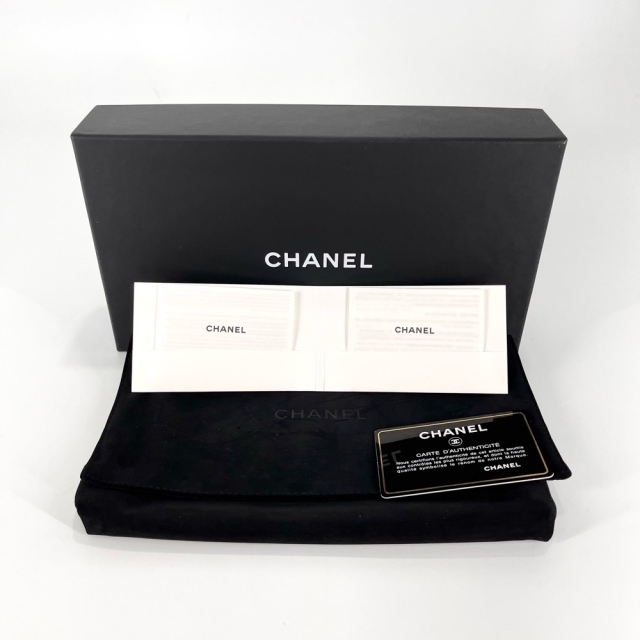 CHANEL シャネル 長財布 フラップウォレット マトラッセ ココマーク