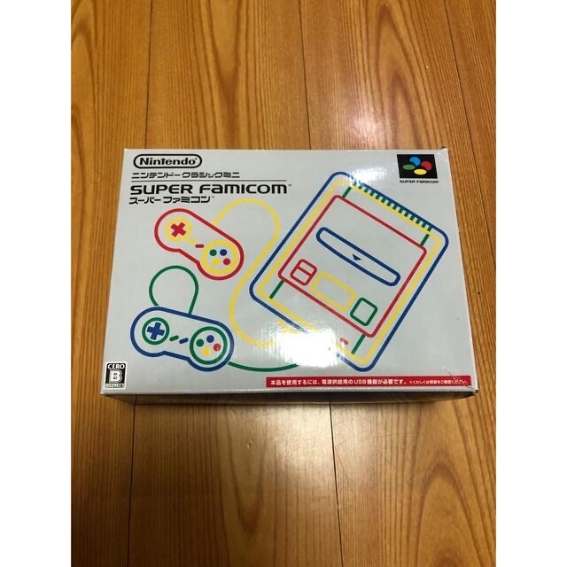 Nintendo ゲーム機本体 ニンテンドークラシックミニ スーパーファミコン エンタメ/ホビーのゲームソフト/ゲーム機本体(家庭用ゲーム機本体)の商品写真