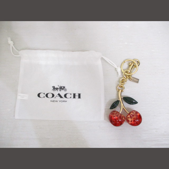 COACH(コーチ)のコーチ COACH さくらんぼ チェリー キーホルダー キーリング チャーム エンタメ/ホビーのコレクション(その他)の商品写真