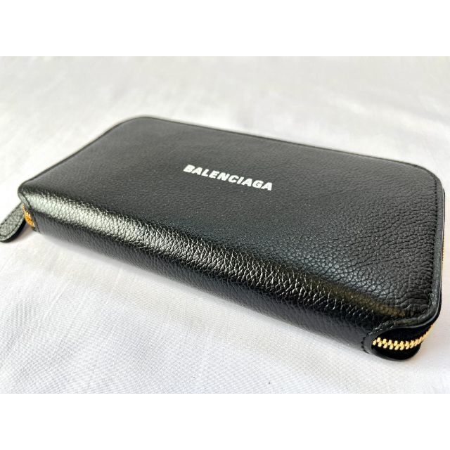 Balenciaga(バレンシアガ)のバレンシアガ 594290 レザー エブリデイ ラウンドファス　S＆Nママ様専用 メンズのファッション小物(長財布)の商品写真