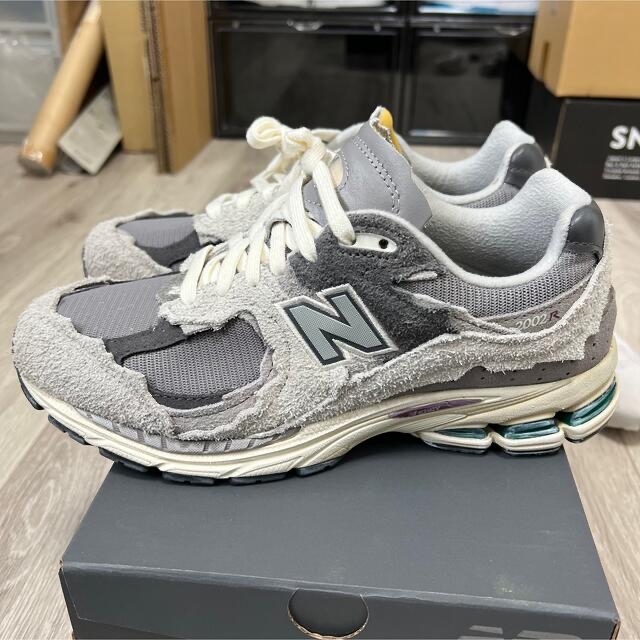 New Balance(ニューバランス)の【27cm】New Balance 2002R Rain Cloud メンズの靴/シューズ(スニーカー)の商品写真