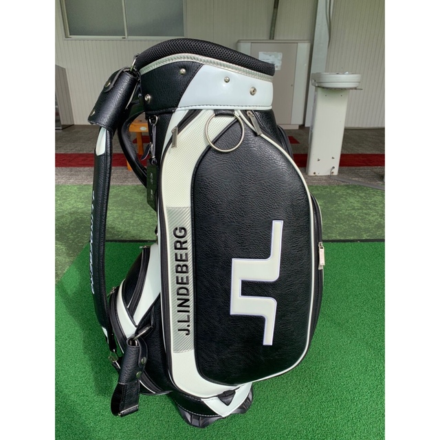 J.LINDEBERG(ジェイリンドバーグ)のJ.LINDBERG GOLF キャディーバッグ 黒 JL017（最終値下げ） スポーツ/アウトドアのゴルフ(バッグ)の商品写真