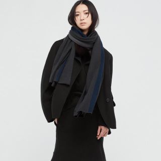 ユニクロ(UNIQLO)のユニクロ　+J カシミヤマフラー(マフラー)