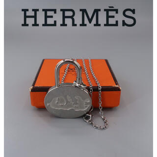 エルメス(Hermes)のエルメス カデナ 2003 地中海 シルバーカラー 錠 カギ バッグチャーム (その他)