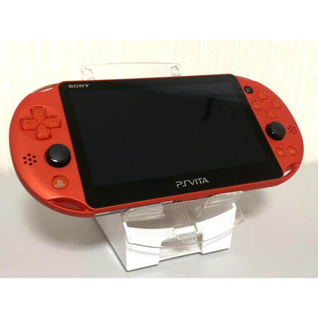 PlayStation Vita(プレイステーションヴィータ)のPSVita PCH-2000 メタリックレッド メモリースティック16GB エンタメ/ホビーのゲームソフト/ゲーム機本体(携帯用ゲーム機本体)の商品写真