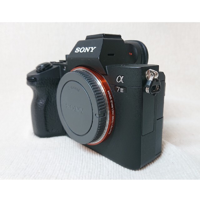 安い直販 SONY a7iii (ILCE−7M3) 本体のみ デジタルカメラ
